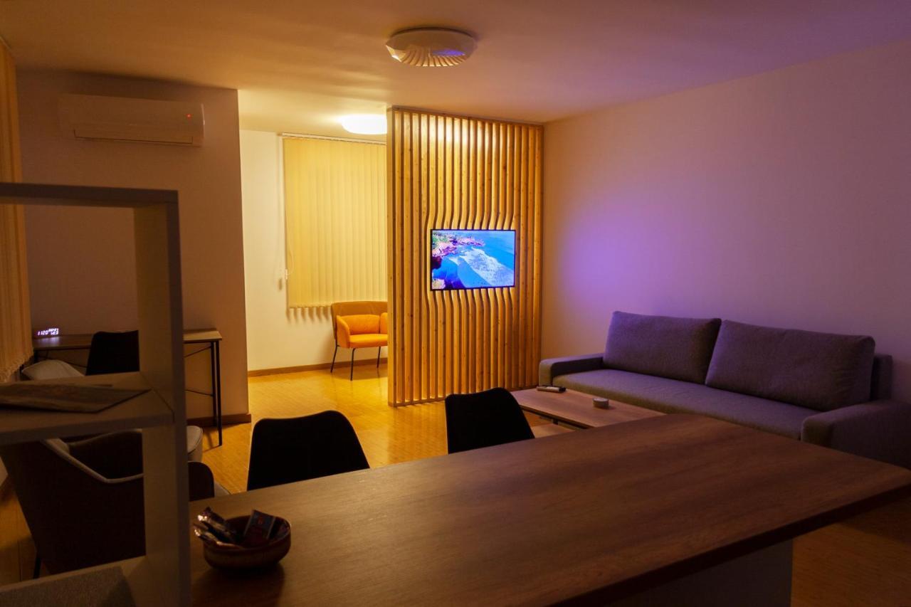 Lux Family Apartment Vidanovic Pirot Exterior foto