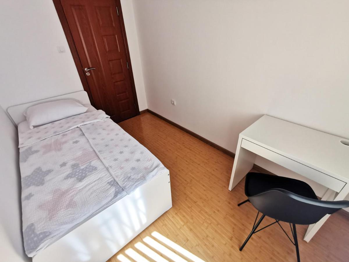 Lux Family Apartment Vidanovic Pirot Exterior foto