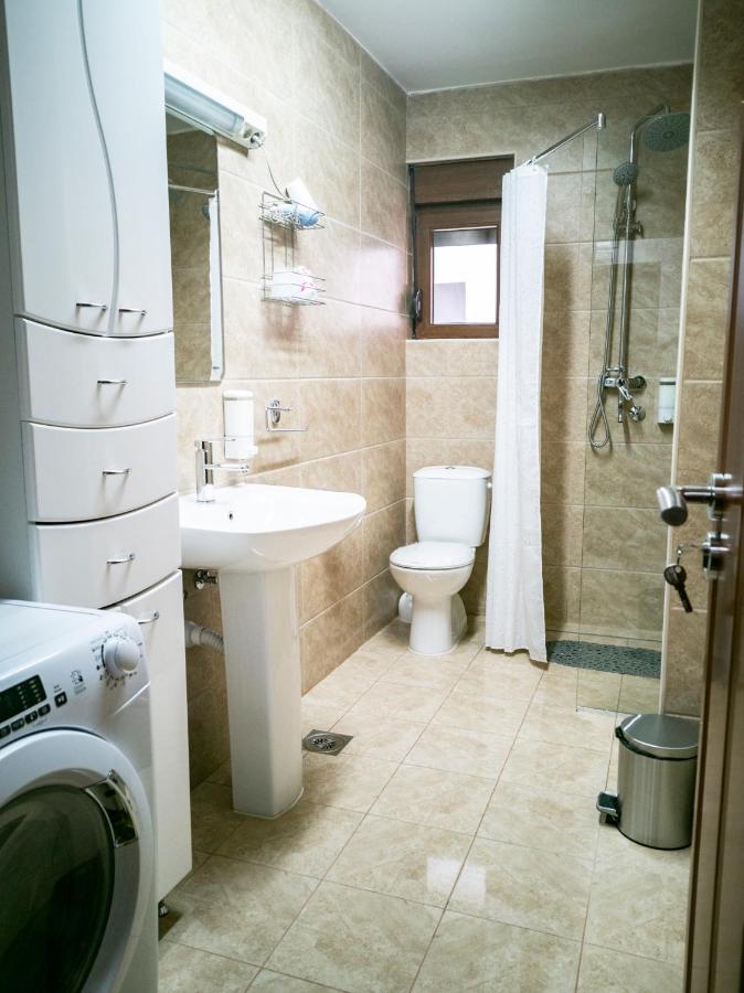 Lux Family Apartment Vidanovic Pirot Exterior foto